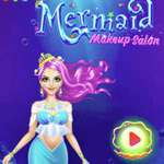 Sirena de mar se apronta para la fiesta